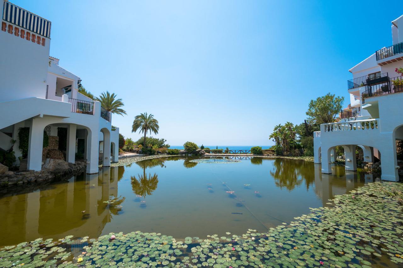 Capistrano Playa 512 Menyber Apartment Nerja Luaran gambar